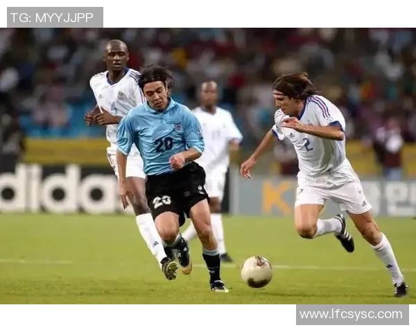 杰志足球队乌拉圭球星引领新风潮 助力球队迎接更高挑战 杰志足球队乌拉圭球星引领新风潮 助力球队迎接更高挑战